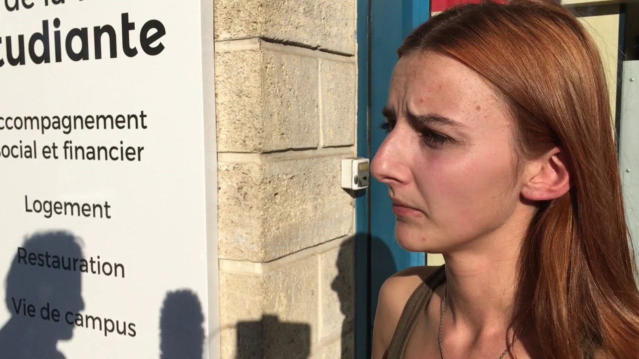 Une centaine d’étudiants devant le Crous pour soutenir Anas
