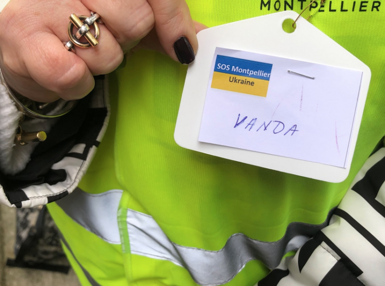 Vanda, bénévole SOS Montpellier Ukraine : “Ce conflit a réuni les gens”.Photo/Raphaël TCHENG